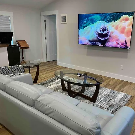 Villa Modern 2Br 2Ba With King Bed-Fast Wi-Fi 75 Inch Oled Tv à Wilmington Extérieur photo