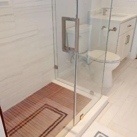 Villa Modern 2Br 2Ba With King Bed-Fast Wi-Fi 75 Inch Oled Tv à Wilmington Extérieur photo
